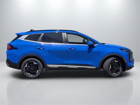 New 2026 Kia Sportage EX w/ EX Panorama Roof Package image 3