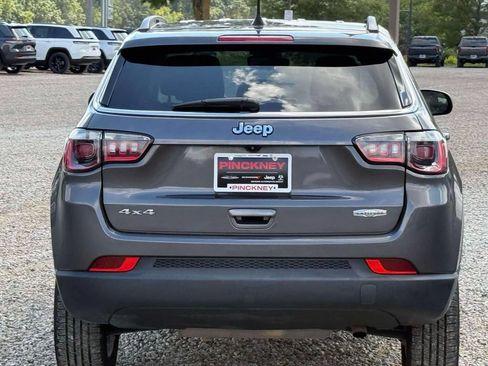 Used 2022 Jeep Compass Latitude AWD/4WD image 7