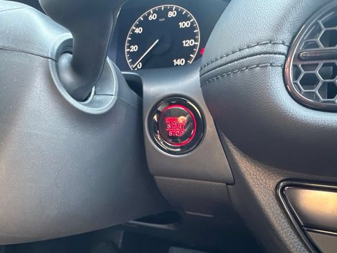 Certified 2027 Honda HR-V LX image 28