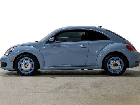 Used 2014 Volkswagen Beetle 2.5 FWD image 9
