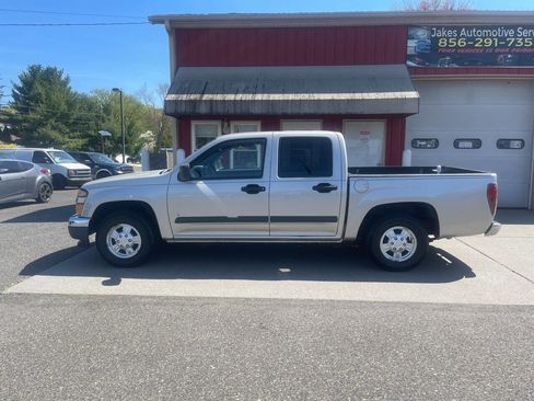 Used 2008 Chevrolet Colorado LT image 2
