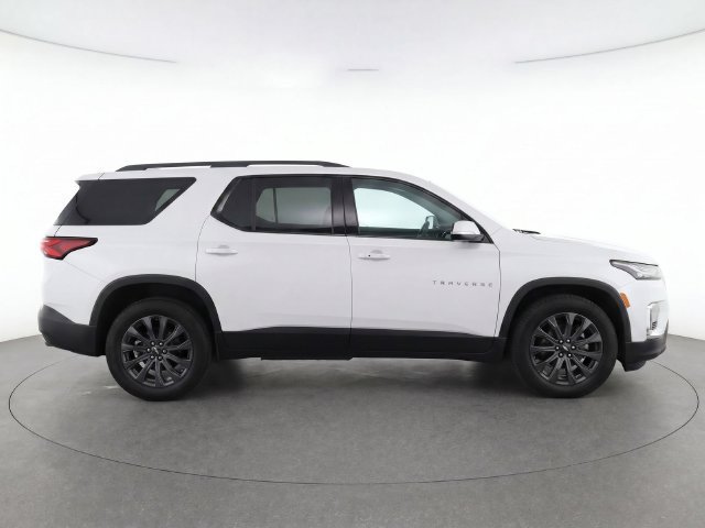 Used 2023 Chevrolet Traverse RS AWD/4WD image 8