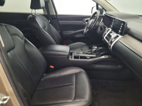 Used 2021 Kia Sorento EX AWD/4WD image 21