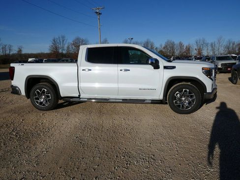 New 2026 GMC Sierra 1500 SLT w/ SLT Premium Plus Package image 3