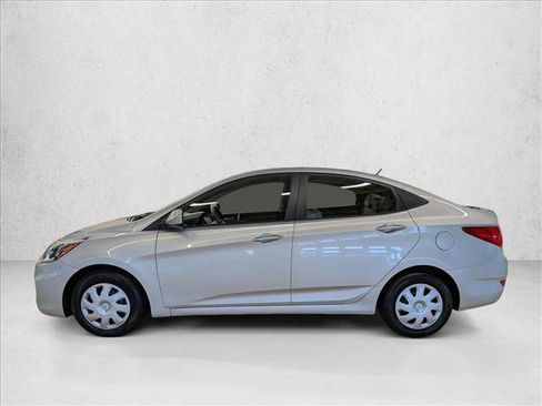 Used 2017 Hyundai Accent SE FWD image 8