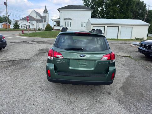 Used 2014 Subaru Outback 2.5i w/ Alloy Wheel Package AWD/4WD image 7