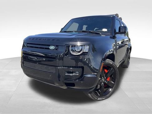 Used 2024 Land Rover Defender 130 X AWD/4WD image 9