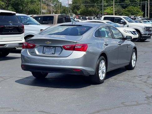 Used 2025 Chevrolet Malibu LT FWD image 16