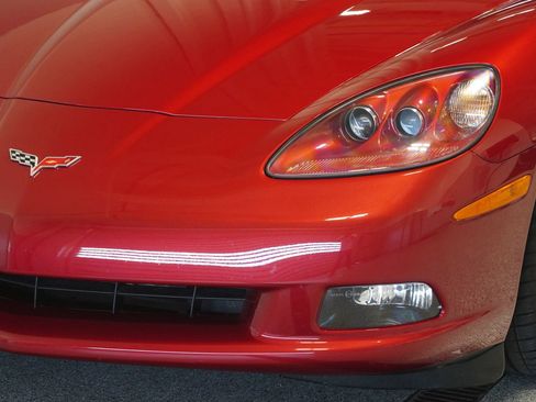 Used 2012 Chevrolet Corvette Coupe RWD image 6