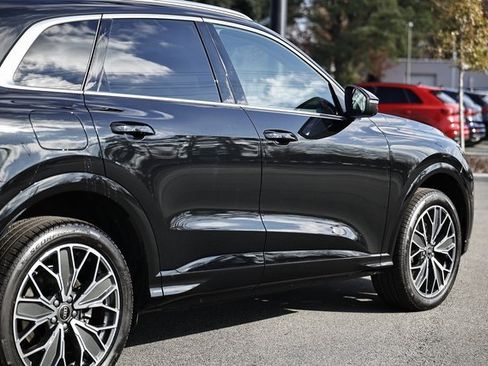 Certified 2025 Audi Q5 Premium Plus w/ Premium Plus image 8