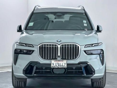 Used 2024 BMW X7 xDrive40i w/ Executive Package image 10