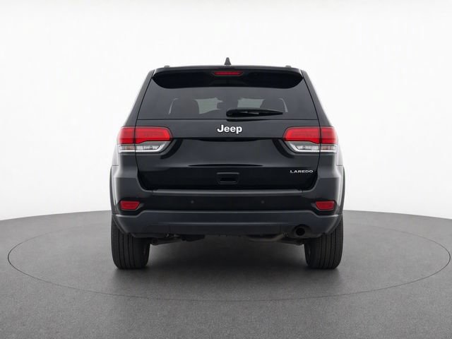 Used 2020 Jeep Grand Cherokee Laredo RWD image 6