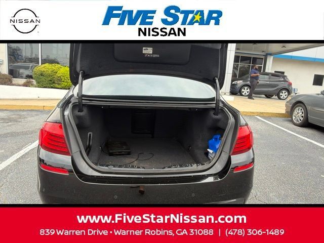 Used 2016 BMW 550i Sedan RWD image 17