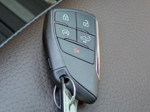 New 2026 GMC Sierra 3500 Denali w/ Denali Reserve Package image 35