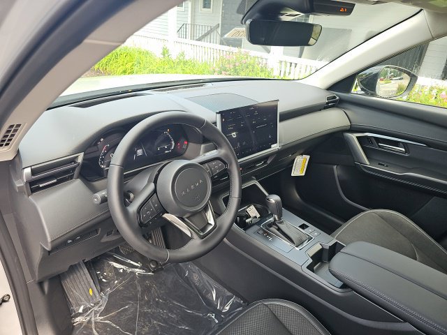 New 2026 MAZDA CX-5 Preferred AWD/4WD image 13