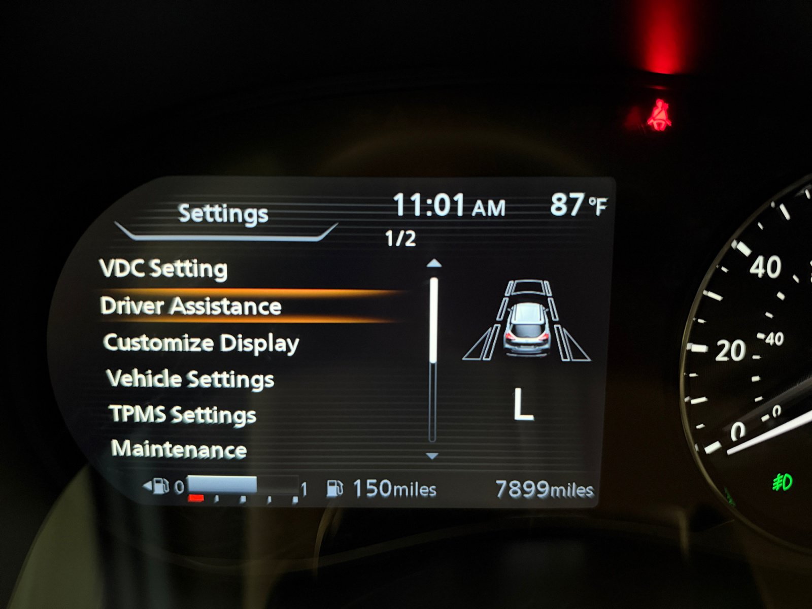 Used 2023 Nissan Kicks SR w/ SR Premium Package FWD image 37