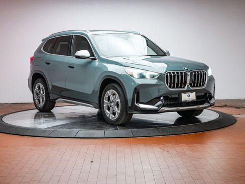 Certified 2023 BMW X1 xDrive28i w/ Convenience Package image 6