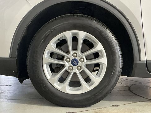 Used 2020 Ford Escape SE image 20