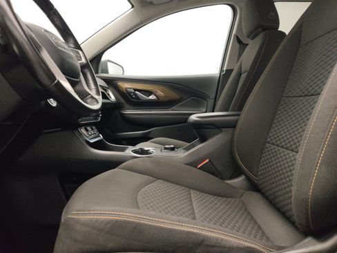 Used 2018 GMC Terrain SLE FWD image 17