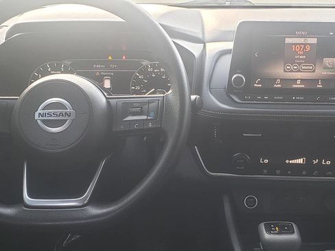 Used 2021 Nissan Rogue SV AWD/4WD image 9
