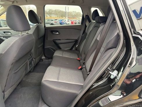 Used 2021 Nissan Rogue SV image 23