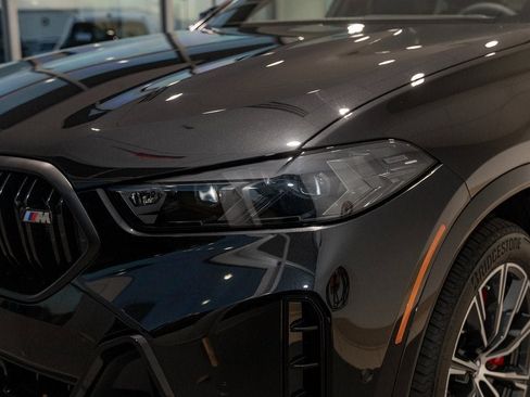New 2026 BMW X6 M60i image 8