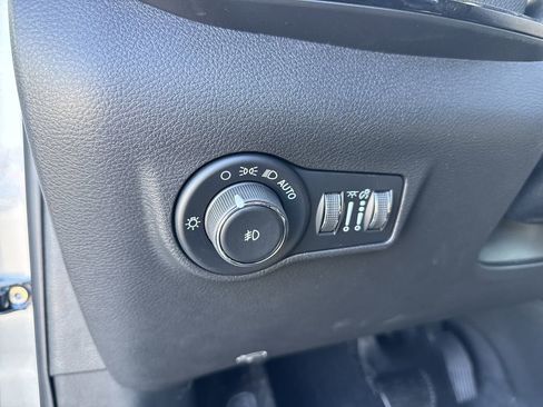 New 2026 Jeep Compass Trailhawk w/ Sun, Sound & Navigation Group image 35