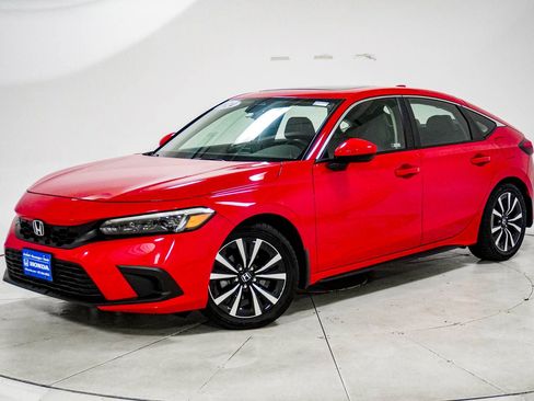 Used 2024 Honda Civic EX-L image 1