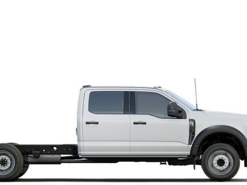 New 2025 Ford F550 4x4 Crew Cab Super Duty image 5