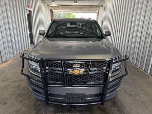Used 2018 Chevrolet Suburban LS w/ Max Trailering Package AWD/4WD image 3