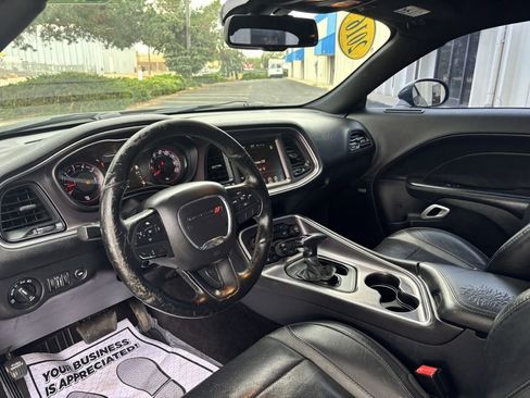 Used 2016 Dodge Challenger R/T Plus image 11