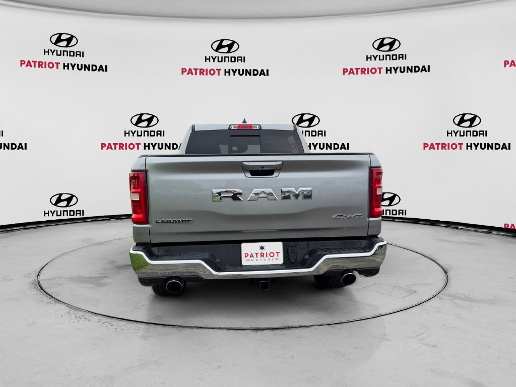 Used 2026 RAM 1500 Laramie AWD/4WD image 4