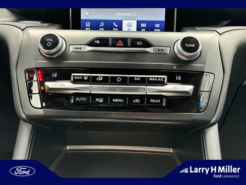 Used 2020 Ford Explorer ST w/ ST Street Pack image 31