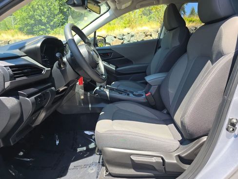 Certified 2025 Subaru Crosstrek 2.0i AWD/4WD image 17