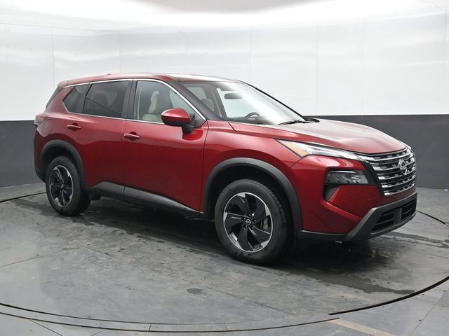 Used 2025 Nissan Rogue SV AWD/4WD image 6