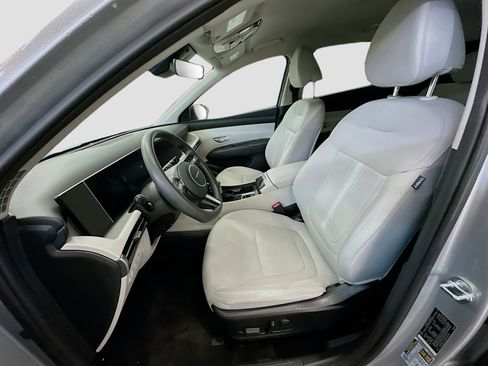Used 2025 Hyundai Tucson SEL AWD/4WD image 13