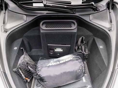 Used 2021 McLaren 720S Luxury RWD image 42