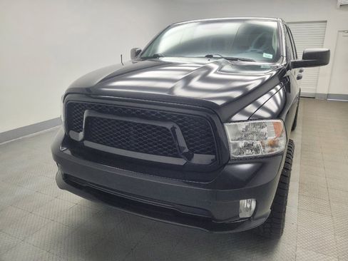 Used 2017 RAM 1500 Express AWD/4WD image 15