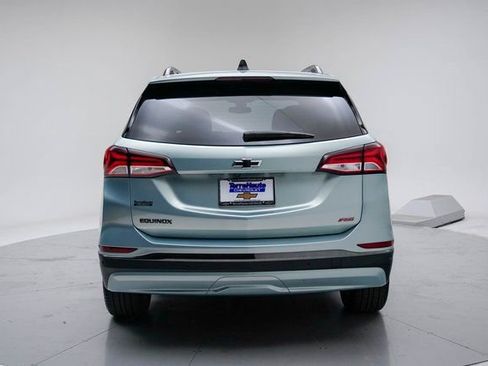 Used 2022 Chevrolet Equinox RS w/ LPO, Floor Liner Package image 5