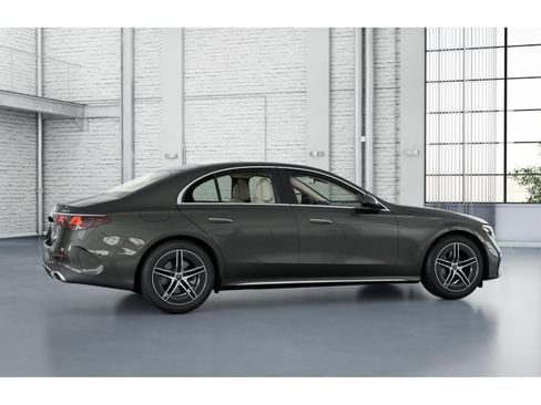 New 2026 Mercedes-Benz E 350 4MATIC Sedan image 18