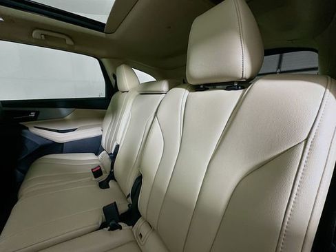Used 2023 Acura MDX SH-AWD image 29