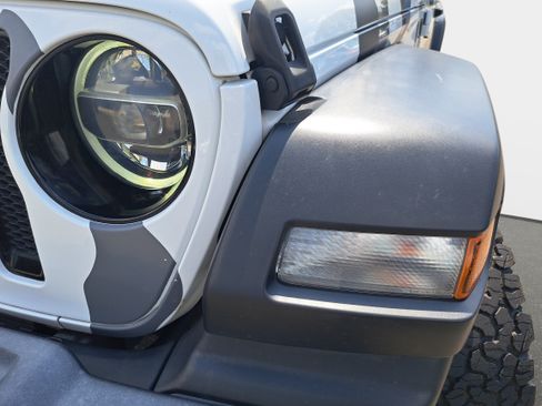 Used 2021 Jeep Wrangler Unlimited Sport AWD/4WD image 27
