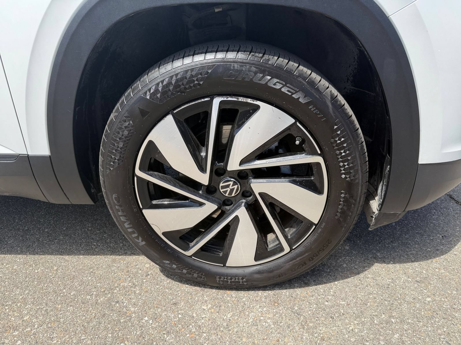 Used 2026 Volkswagen Atlas SE FWD image 32