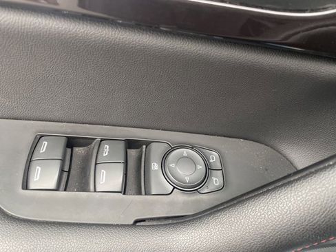 Certified 2020 Chevrolet Blazer RS image 11