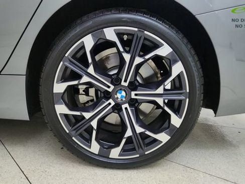 Used 2025 BMW 330i Sedan RWD image 59