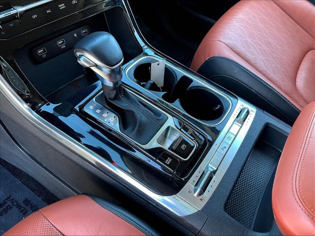 Certified 2023 Kia Carnival SX FWD image 22