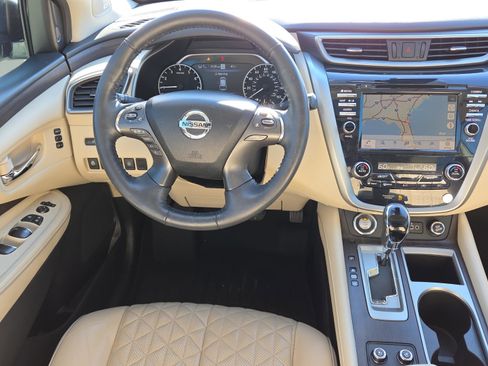Used 2020 Nissan Murano Platinum image 13