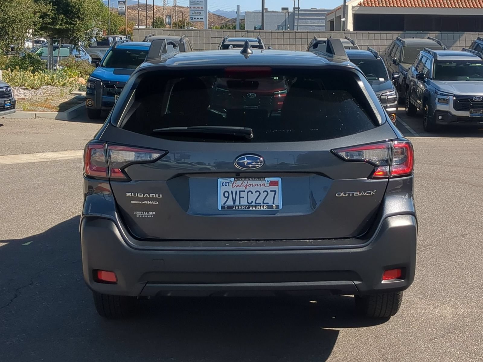 Certified 2025 Subaru Outback Premium AWD/4WD image 4