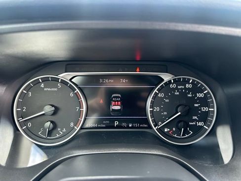 Used 2025 Nissan Rogue SV AWD/4WD image 31
