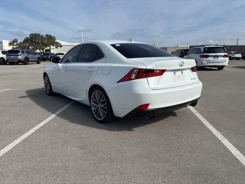 Used 2015 Lexus IS 250 image 3
